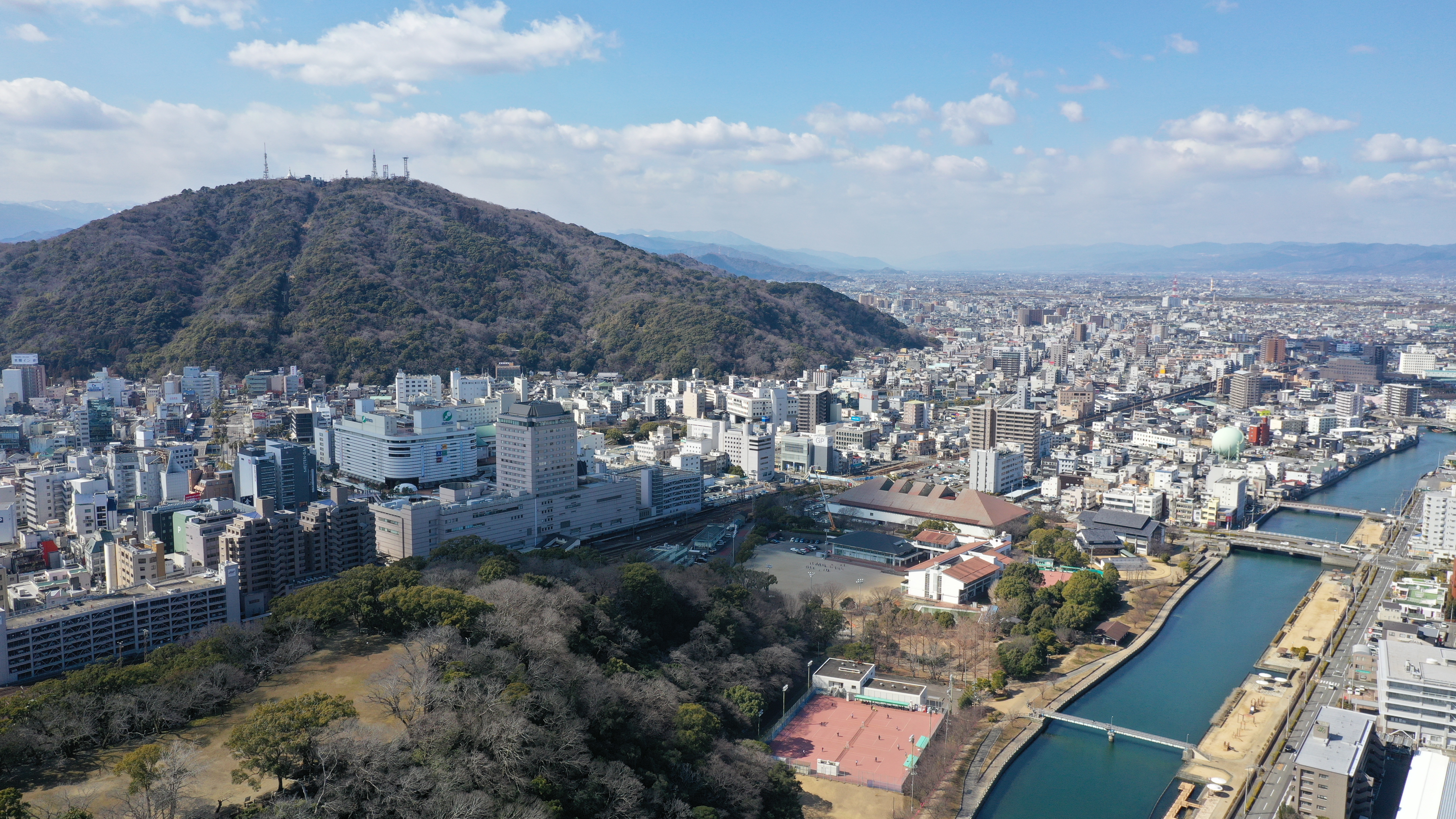 内町コミュニティセンターの外観
